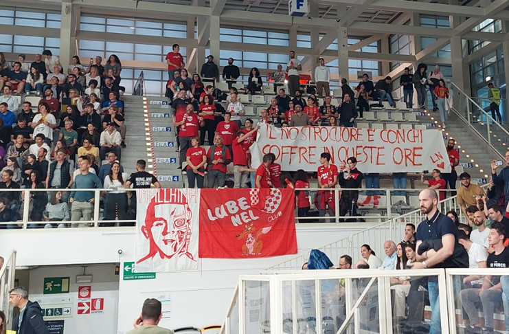 Cucine Lube Civitanova striscione tifosi Finale Scudetto