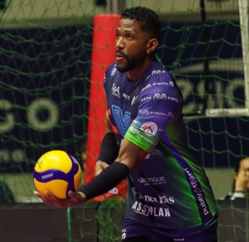 Yosvany Hernandez