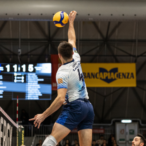 Loeppky numeri Superlega