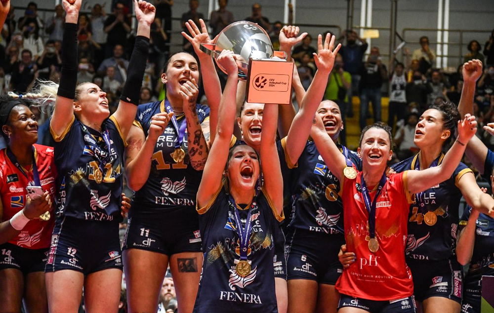 Kaja Grobelna CEV Cup premiazione