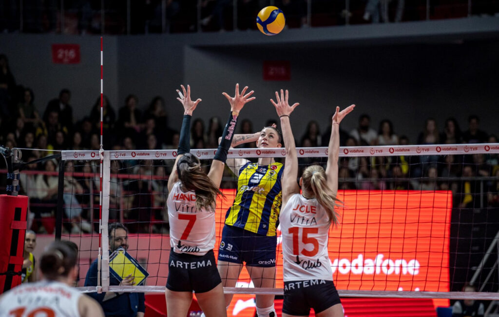 Magdalena Stysiak Fenerbahce Eczacibasi