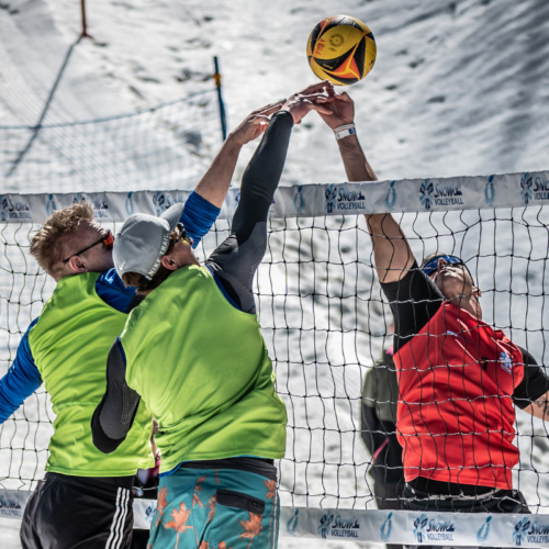 Snow Volley