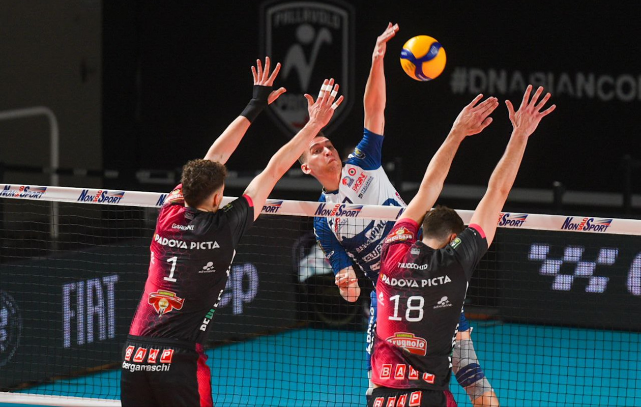 Yuri Romanò Gas Sales Bluenergy Piacenza Pallavolo Padova