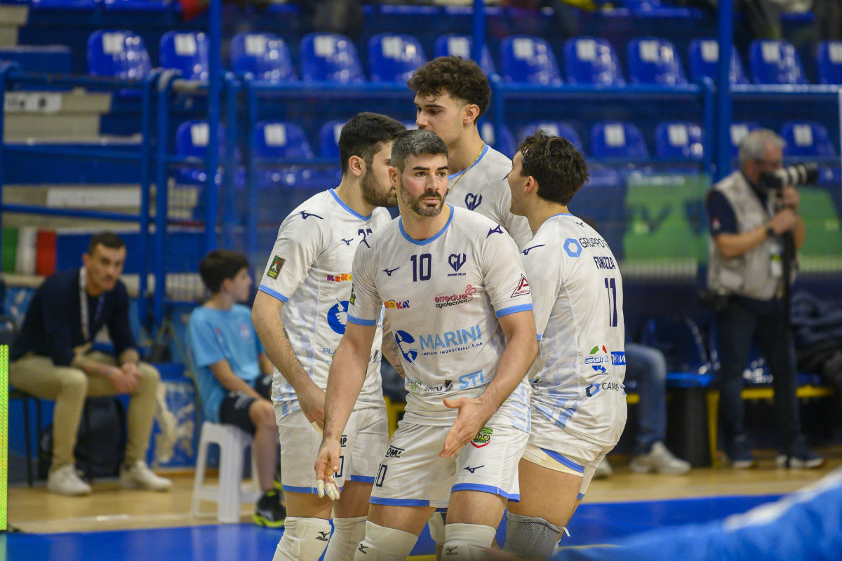 Lanza Cisterna Superlega